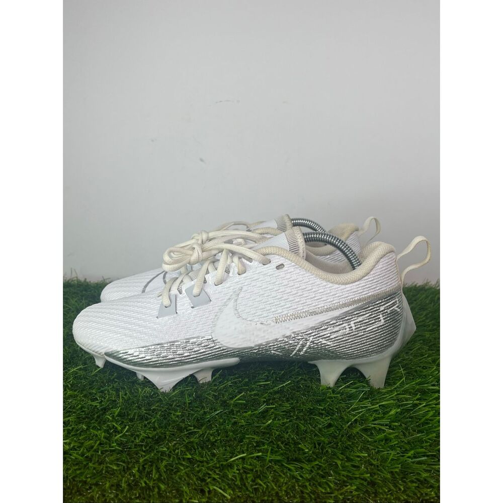 Nike Vapor Edge Speed 360 2 White Metallic Silver Football Cleats Men's Size 8 D